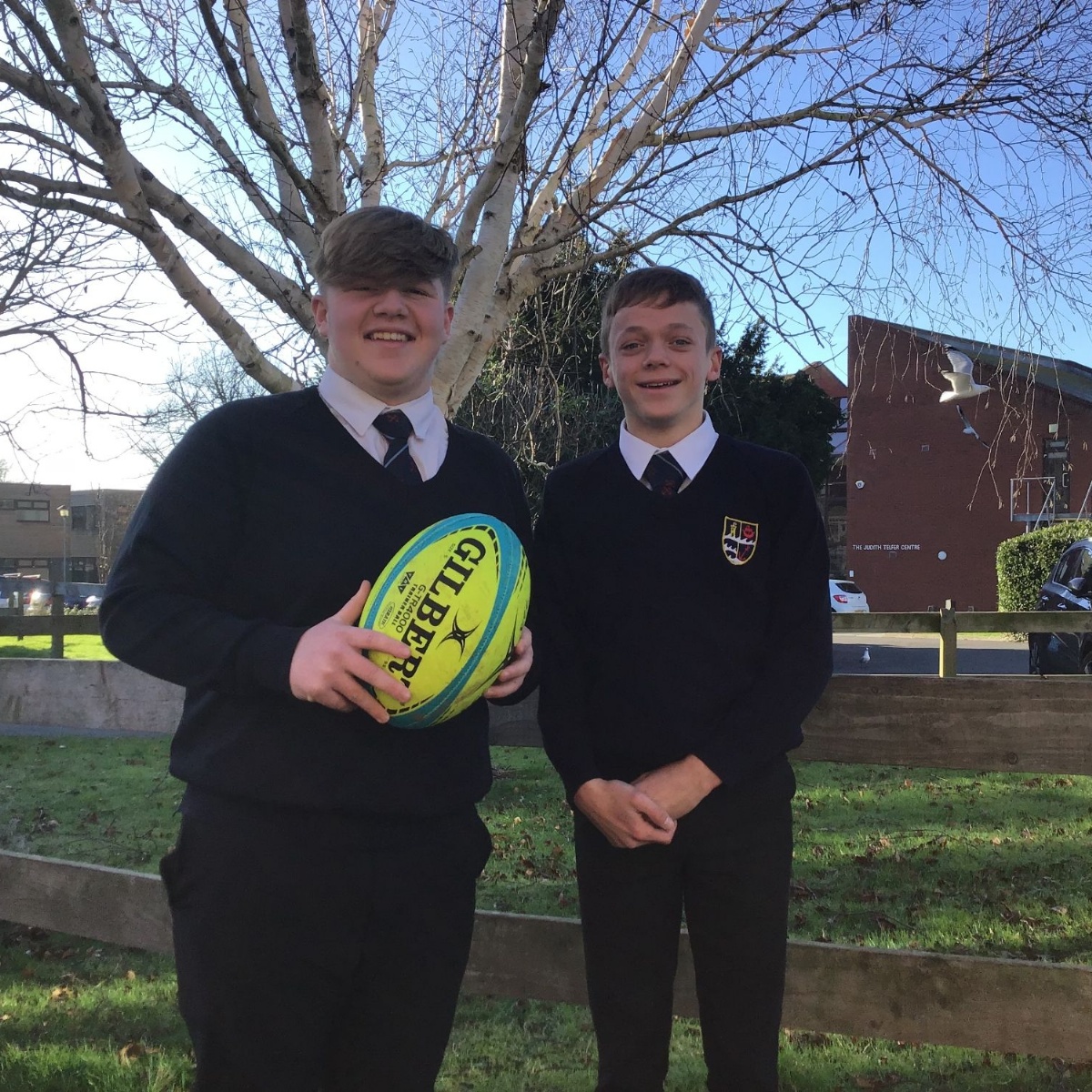 exmouth-community-college-exmouth-students-in-exeter-chiefs-success